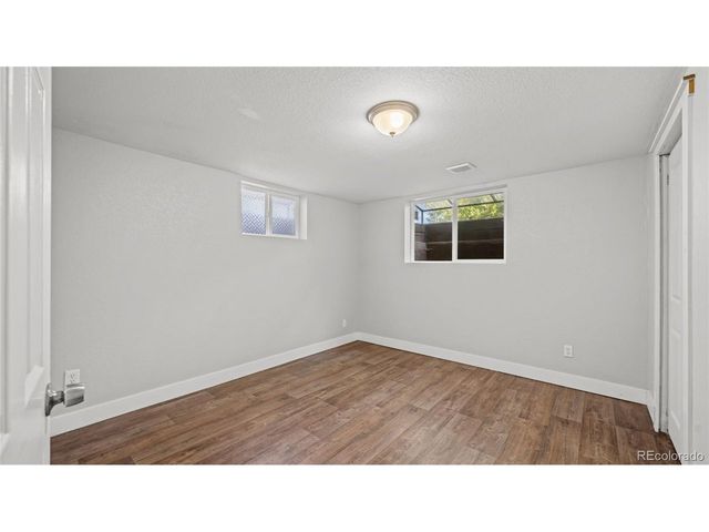 10 El Sereno Dr, Colorado Springs, CO 80906