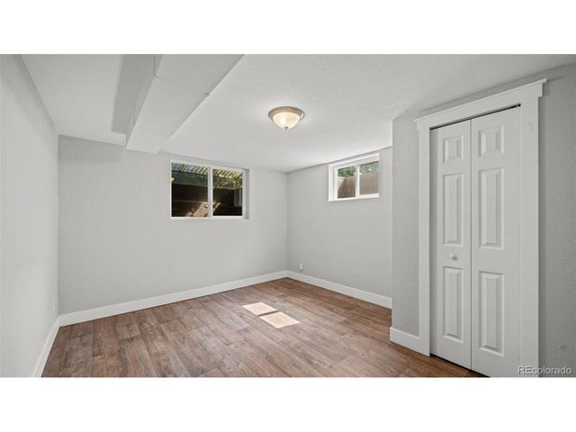 10 El Sereno Dr, Colorado Springs, CO 80906