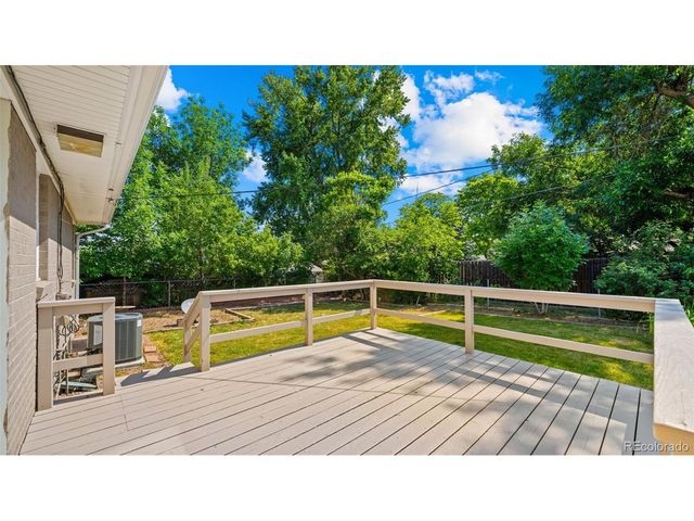 10 El Sereno Dr, Colorado Springs, CO 80906