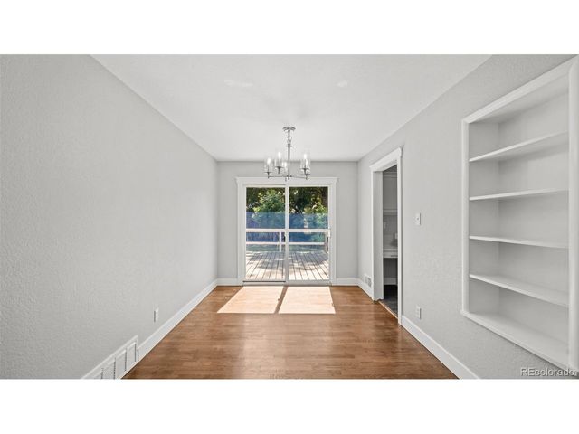 10 El Sereno Dr, Colorado Springs, CO 80906