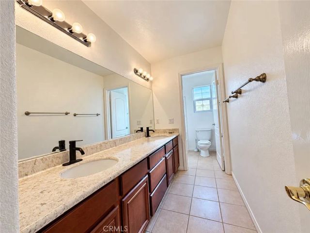 13773 Deerpath Circle, Eastvale, CA 92880