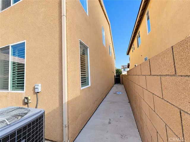 13773 Deerpath Circle, Eastvale, CA 92880