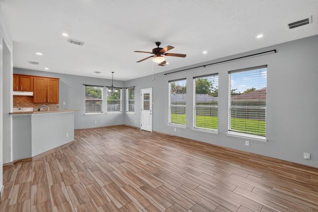 4307 Kleinway Drive, Houston, TX 77066