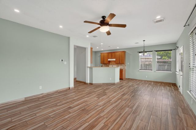 4307 Kleinway Drive, Houston, TX 77066
