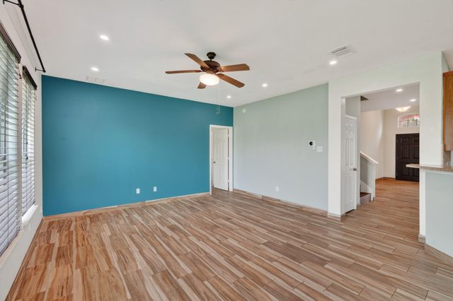 4307 Kleinway Drive, Houston, TX 77066