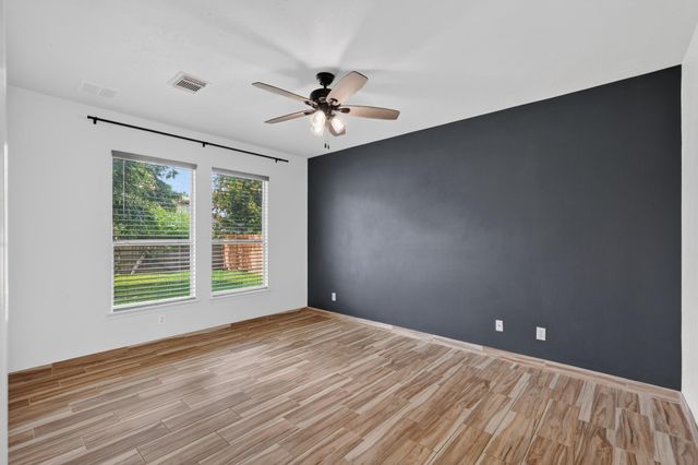 4307 Kleinway Drive, Houston, TX 77066
