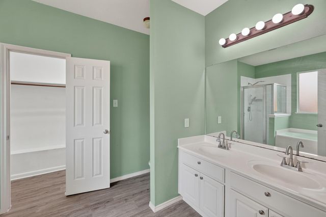 4307 Kleinway Drive, Houston, TX 77066