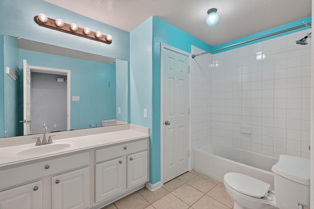 4307 Kleinway Drive, Houston, TX 77066