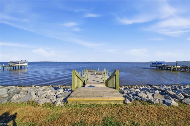 183 Mariners WAY, Moyock, NC 27958