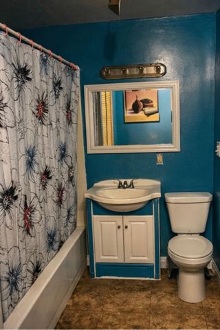 5617 E 13th Place, Gary, IN 46403