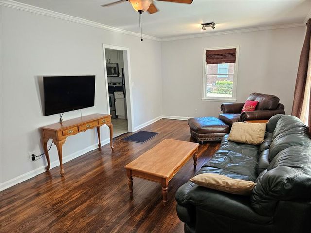 173 Nancy SE Drive, Marietta, GA 30067