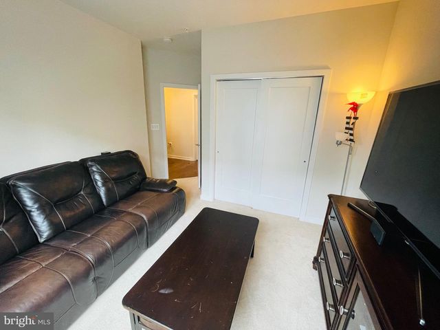 23621 WATERFORD DOWNS TER, Ashburn, VA 20148