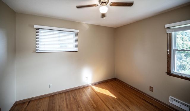 1202 Sunnyside Drive, Farmington, MN 55024