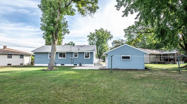 1202 Sunnyside Drive, Farmington, MN 55024