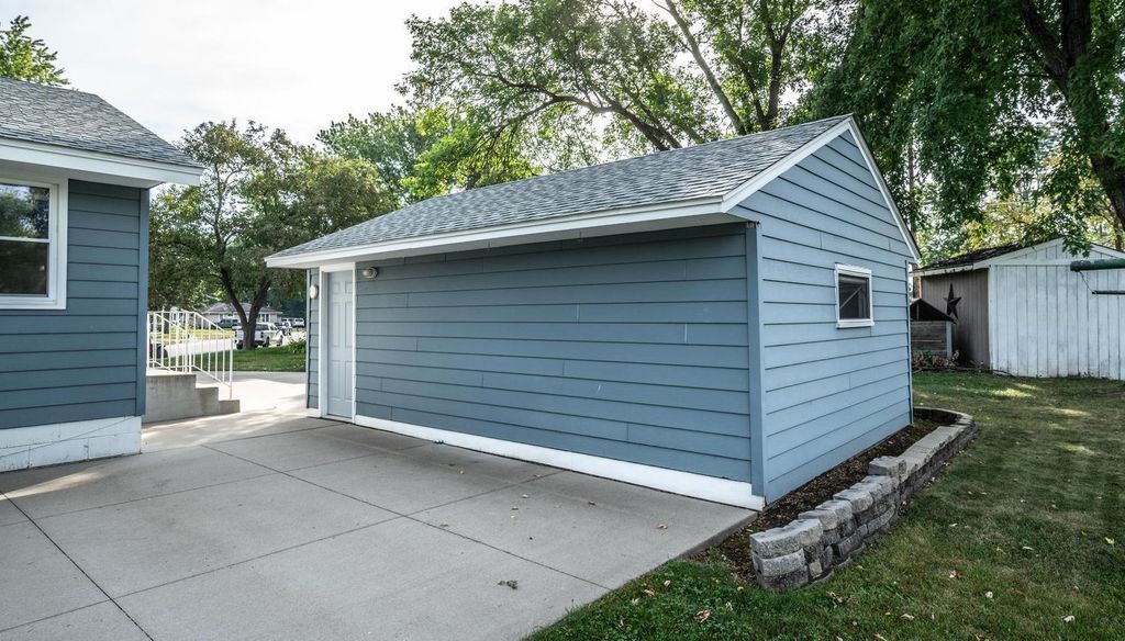 1202 Sunnyside Drive, Farmington, MN 55024 — photo 3
