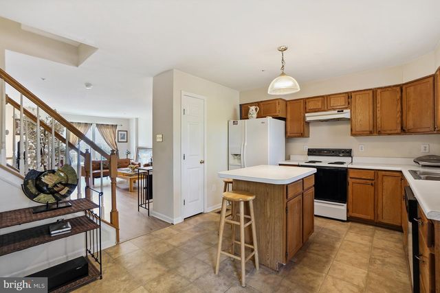 18843 HARMONY WOODS LN, Germantown, MD 20874