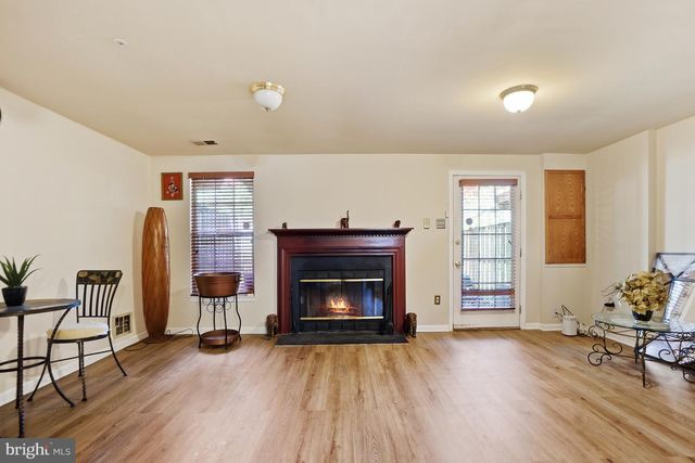18843 HARMONY WOODS LN, Germantown, MD 20874