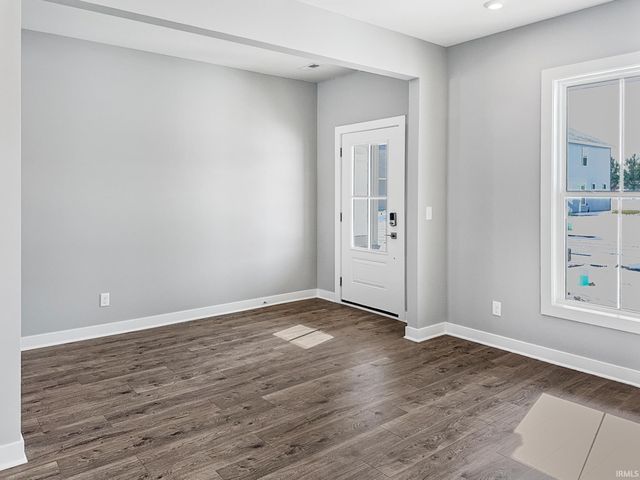 4926 Goldfinch Drive, Evansville, IN 47725