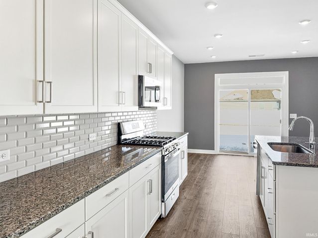 4926 Goldfinch Drive, Evansville, IN 47725