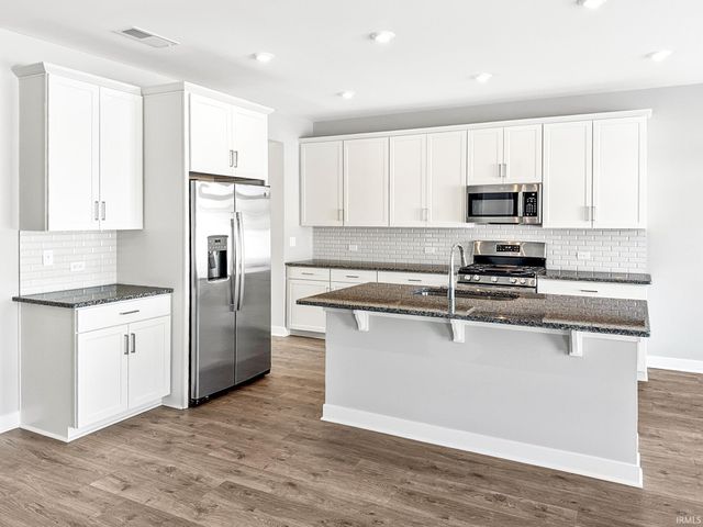 4926 Goldfinch Drive, Evansville, IN 47725