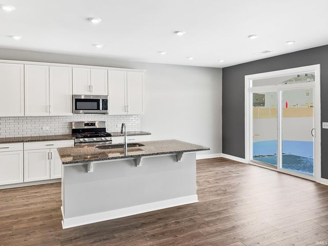 4926 Goldfinch Drive, Evansville, IN 47725