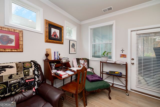 455 Timberbrook Drive, Sharpsburg, GA 30277