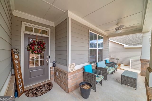 455 Timberbrook Drive, Sharpsburg, GA 30277