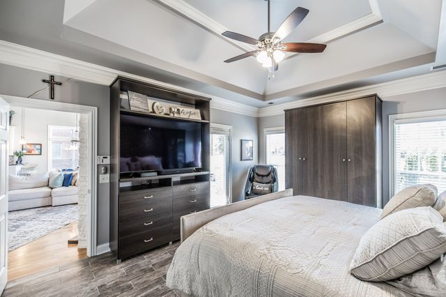 1145 Isaac Franklin Dr, Gallatin, TN 37066