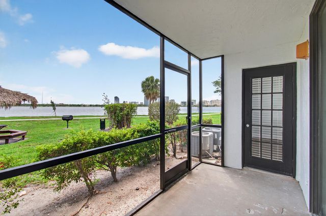714 Executive Center Drive 13, West Palm Beach, FL 33401