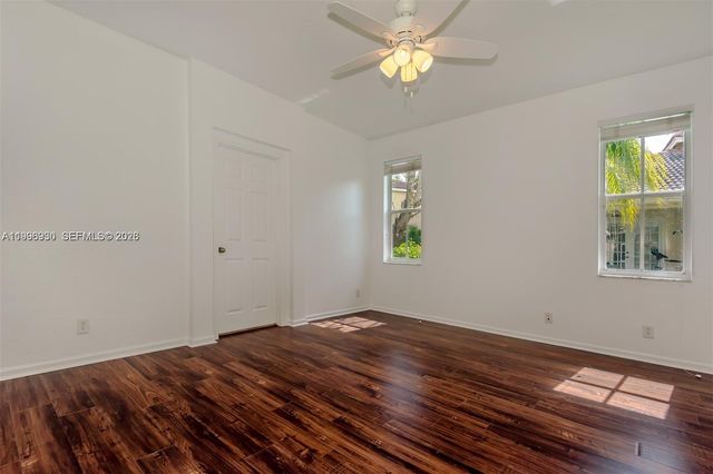 1877 Aspen Ln, Weston, FL 33327