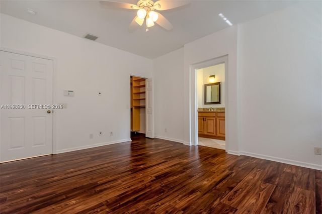 1877 Aspen Ln, Weston, FL 33327