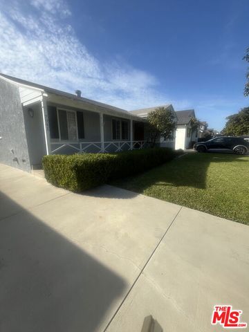 7941 Dunbarton Avenue, Los Angeles, CA 90045