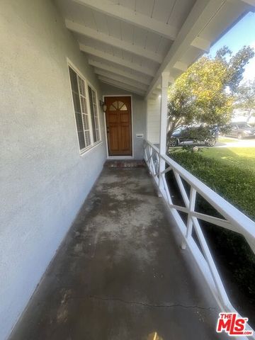 7941 Dunbarton Avenue, Los Angeles, CA 90045