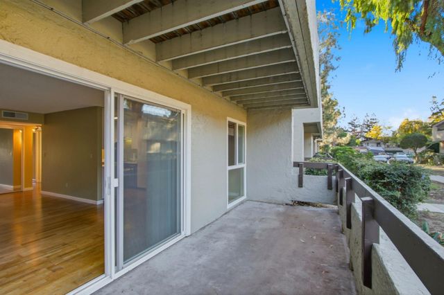 305 Tradewinds Drive 5, San Jose, CA 95123