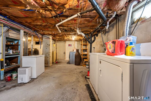 5 First Street, East Windsor, CT 06088
