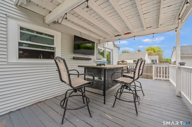 5 First Street, East Windsor, CT 06088