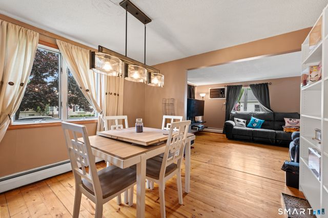 5 First Street, East Windsor, CT 06088