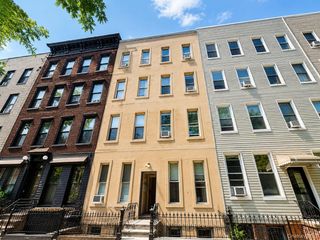 148 N 9th Street, Brooklyn, NY 11249