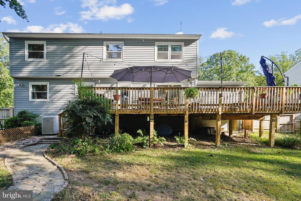 16022 MACEDONIA DR, Woodbridge, VA 22191