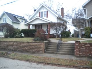 553 Princeton Avenue, Barberton, OH 44203