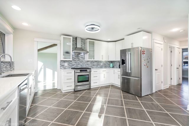 2729 Park Street, Franklin Park, IL 60131