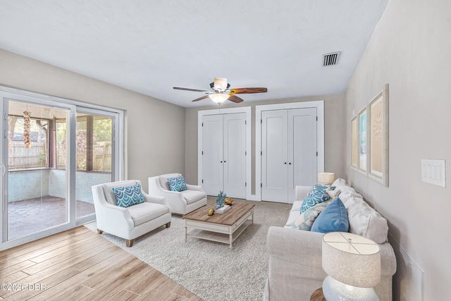 1971 Menger Circle, South Daytona, FL 32119