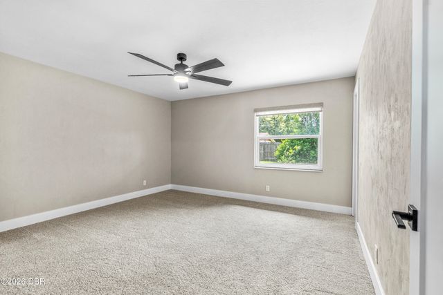 1971 Menger Circle, South Daytona, FL 32119