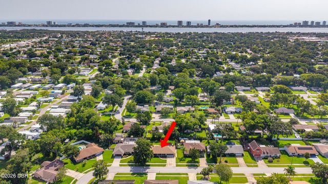 1971 Menger Circle, South Daytona, FL 32119