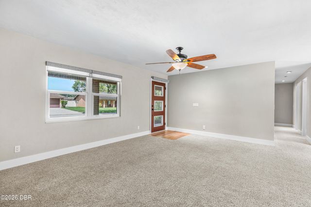 1971 Menger Circle, South Daytona, FL 32119