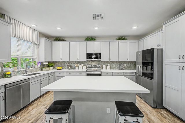 17154 W LAS PALMARITAS Drive, Waddell, AZ 85355