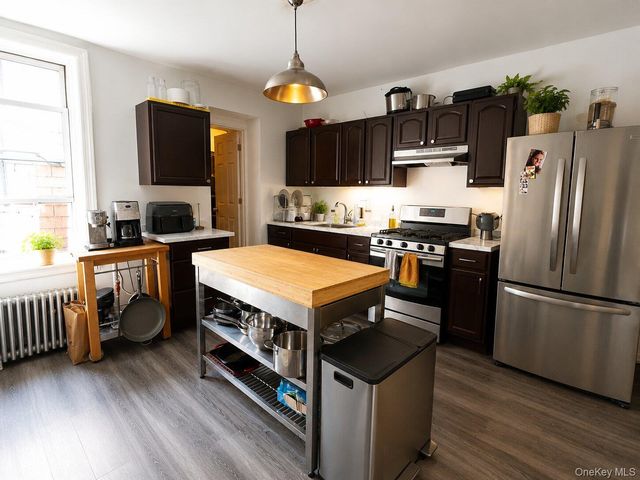 124 32nd Street, Brooklyn, NY 11232