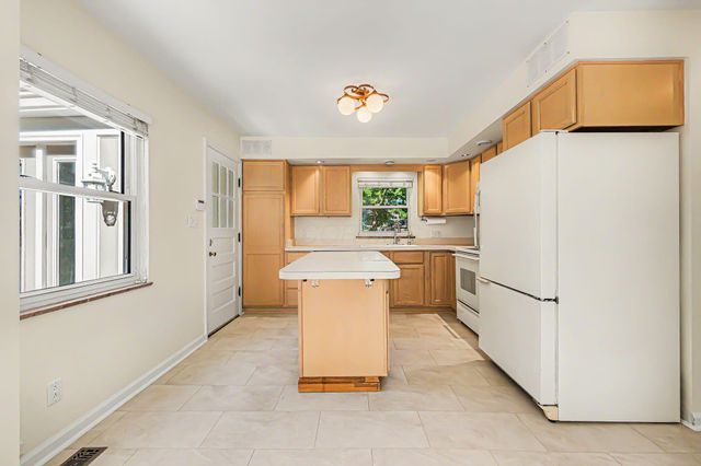 93 N Harding Road, Columbus, OH 43209