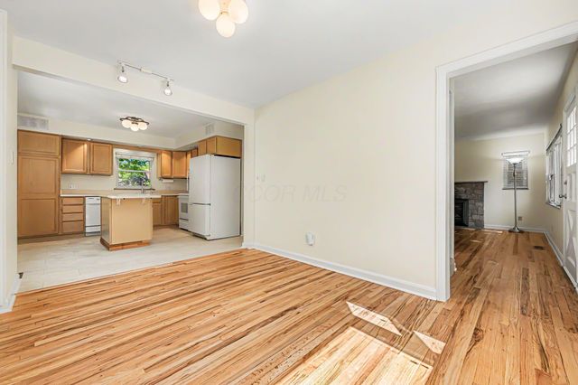 93 N Harding Road, Columbus, OH 43209