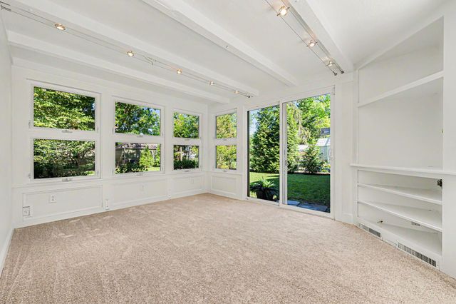 93 N Harding Road, Columbus, OH 43209